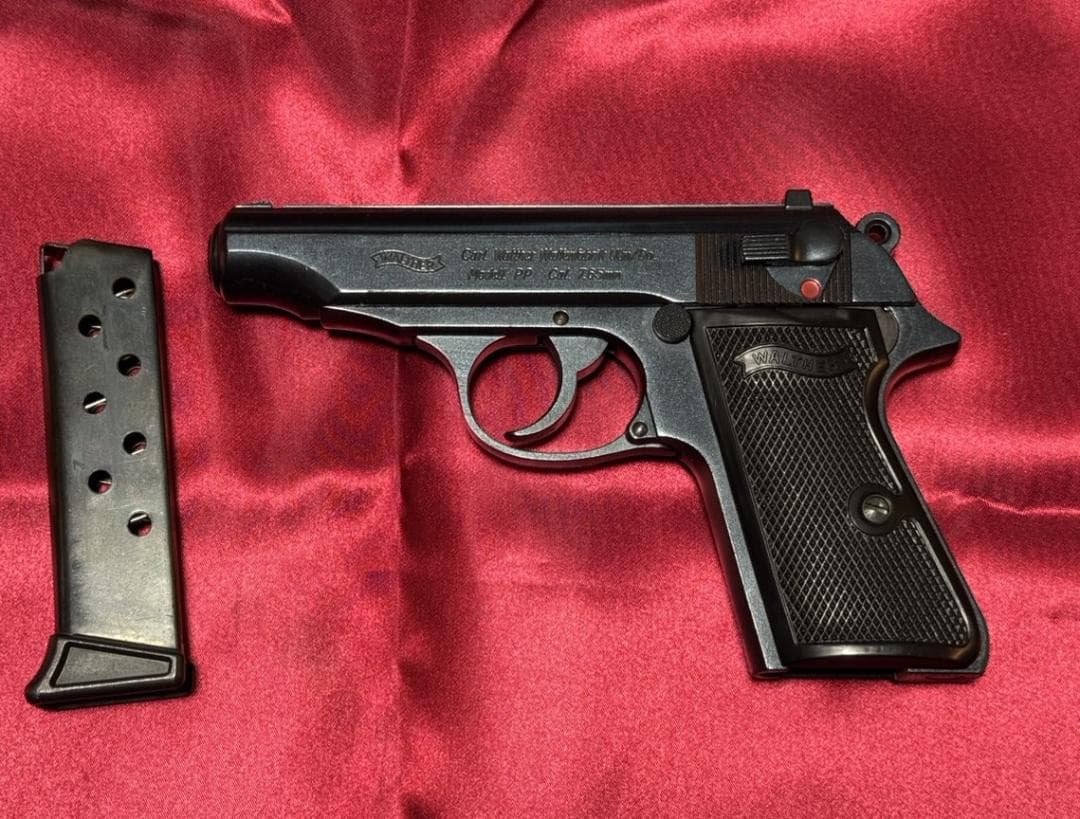 キャロムショット　ワルサーPPK/Sモリブデンブルー　モデルガン