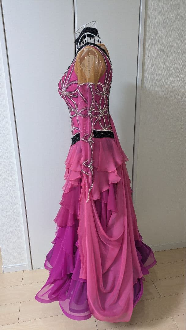 社交ダンス　スタンダードドレス　フジタ製　最終値下げです