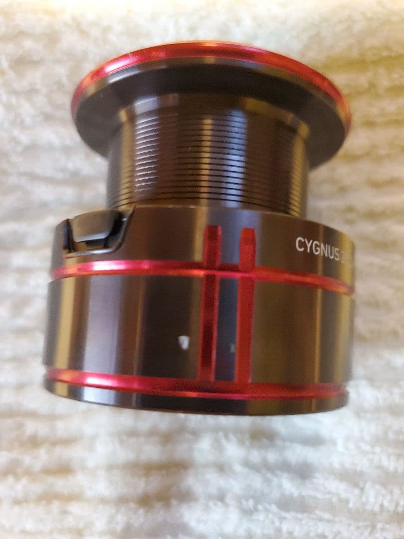 DAIWA　シグナス2500H-LBDのスプール二個