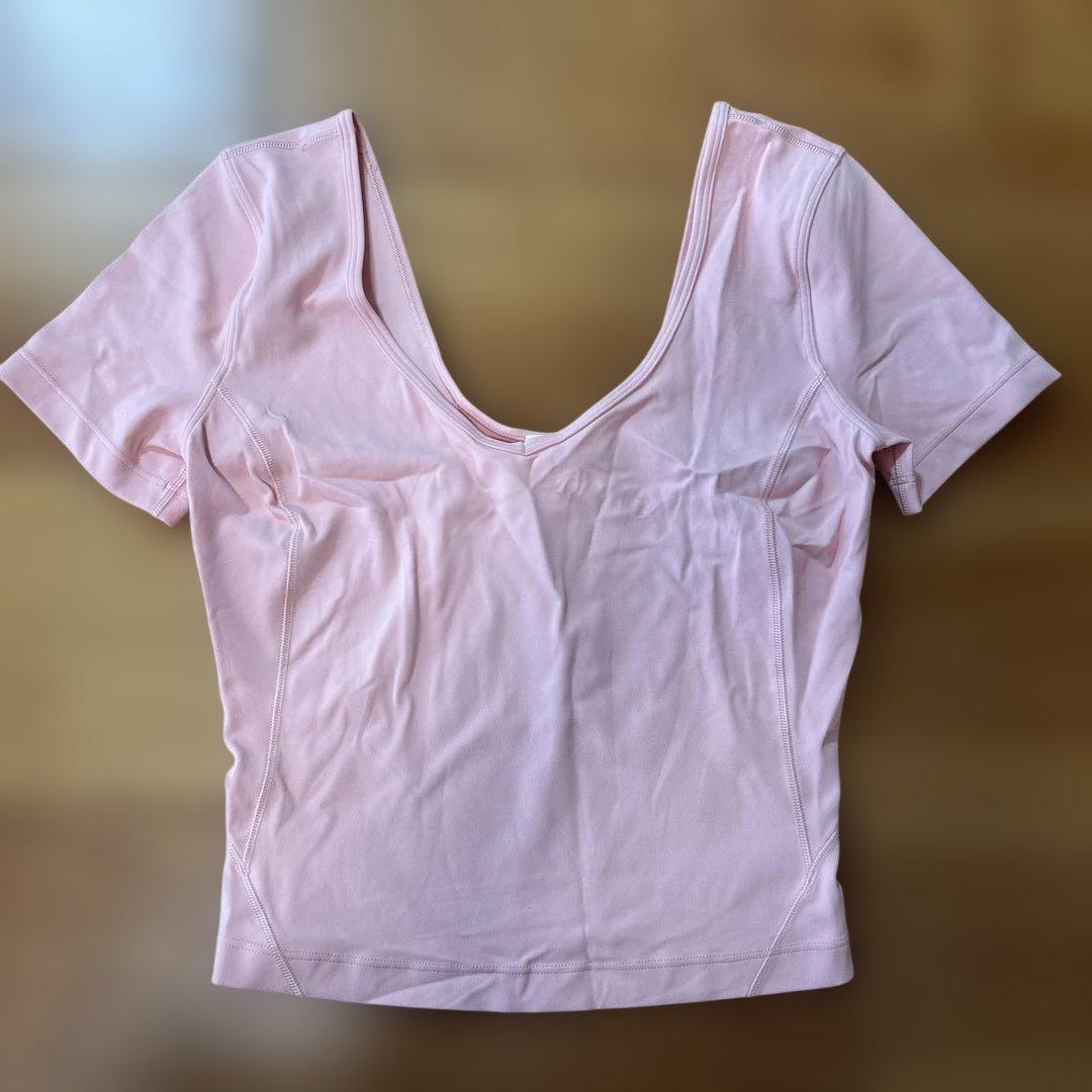 【新品】lululemon ルルレモン タグ付 ピンク ヨガTシャツ サイズ2