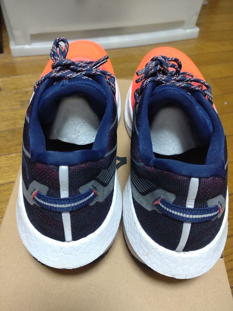 SAUCONY サッカニー TRIUMPH20 トライアンフ20 26.5cm