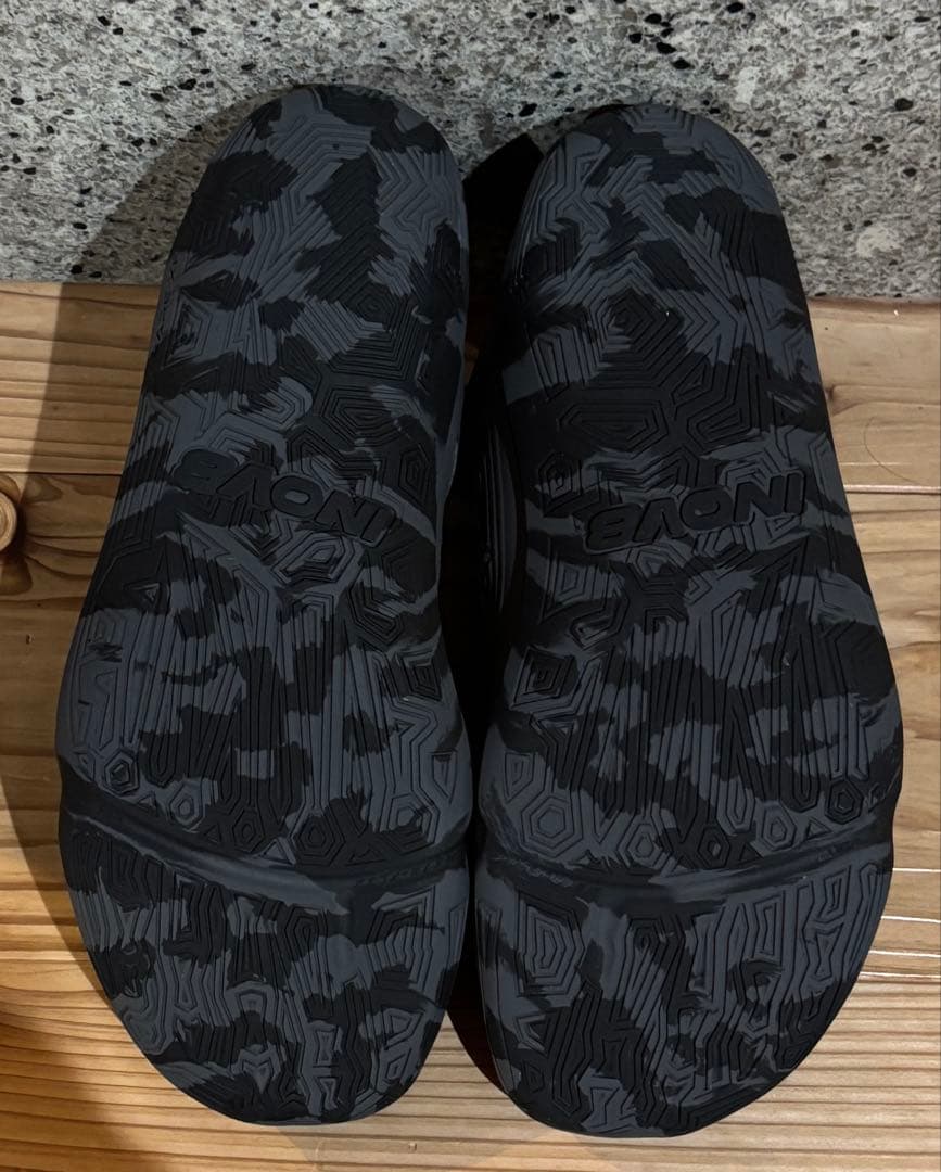 イノヴェイト　トレーニングシューズ　bare-xf inov8 inov-8