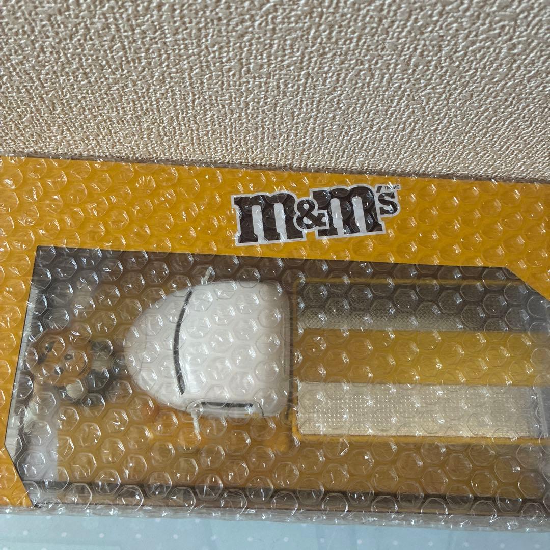 m&m's YELLOW&1947 FORD COE FLATBED(未開封品)