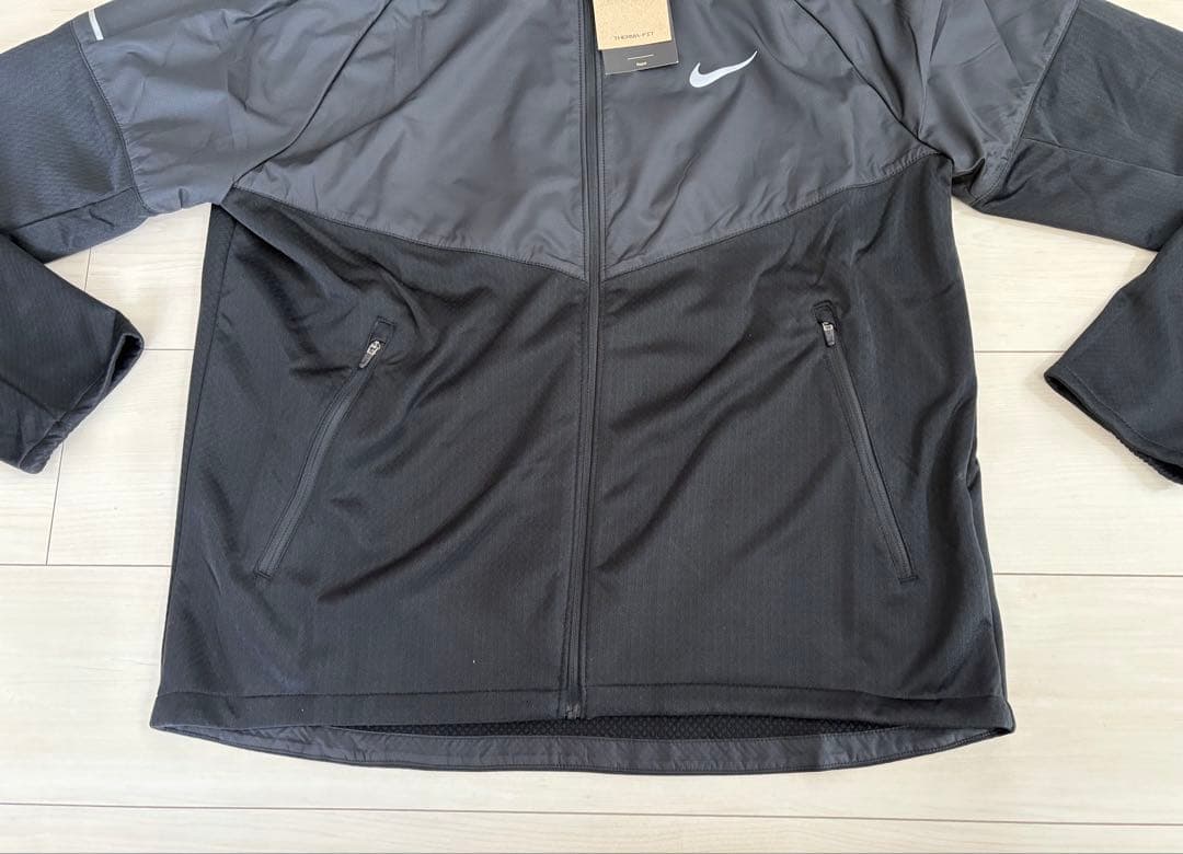 新品タグ付★NIKE★ナイキ★マイラーフーディランニングジャケット★Ｌ★ブラック