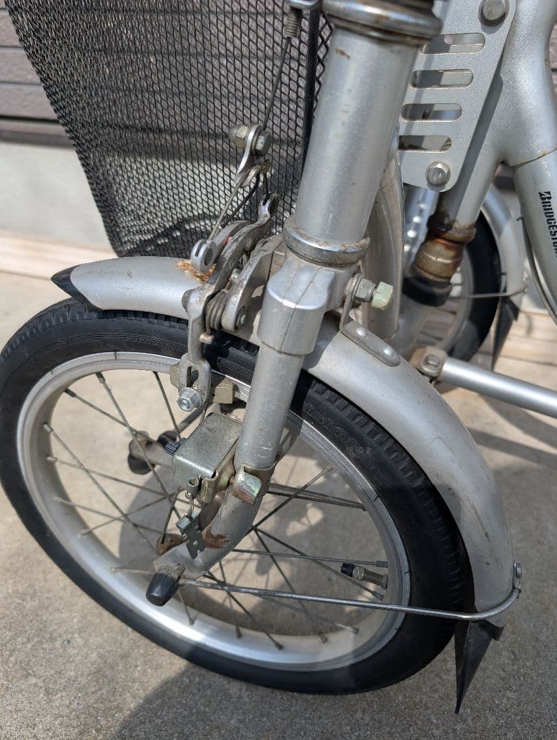 ブリヂストン　ミンナ　前2輪後1輪　大人用3輪車