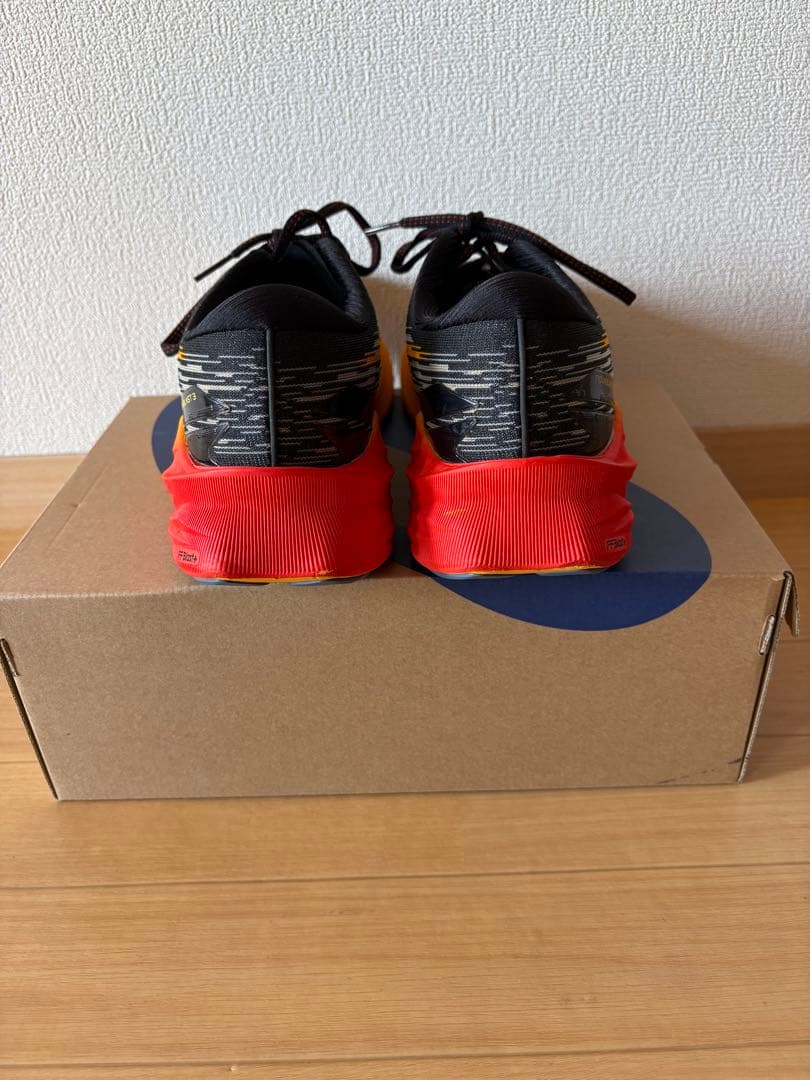 asics　ランニングシューズ　NOVABLAST 3 スタンダード