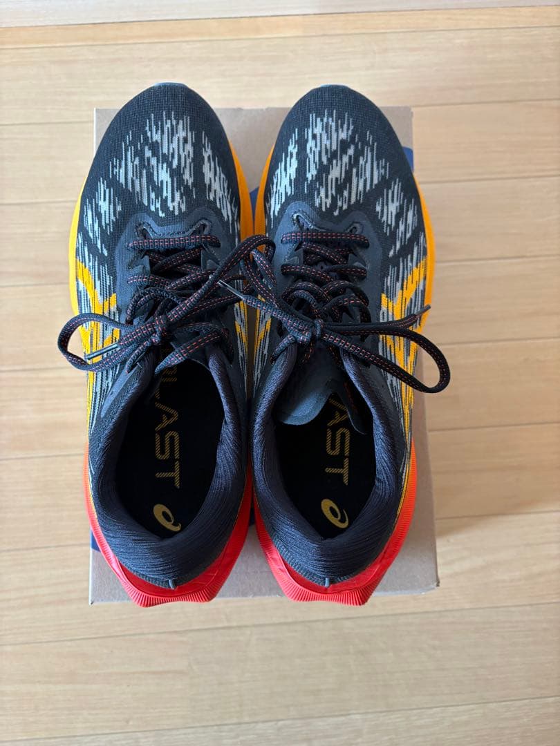 asics　ランニングシューズ　NOVABLAST 3 スタンダード