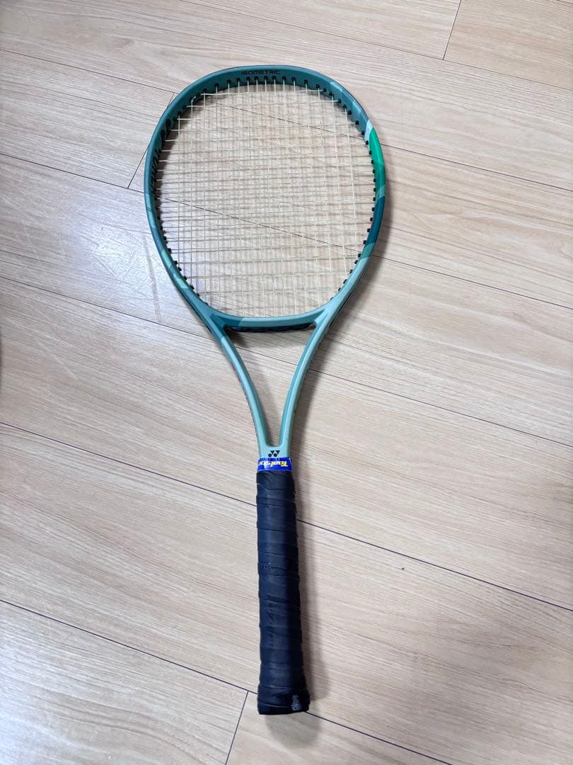 YONEX PERCEPT 100L テニスラケット