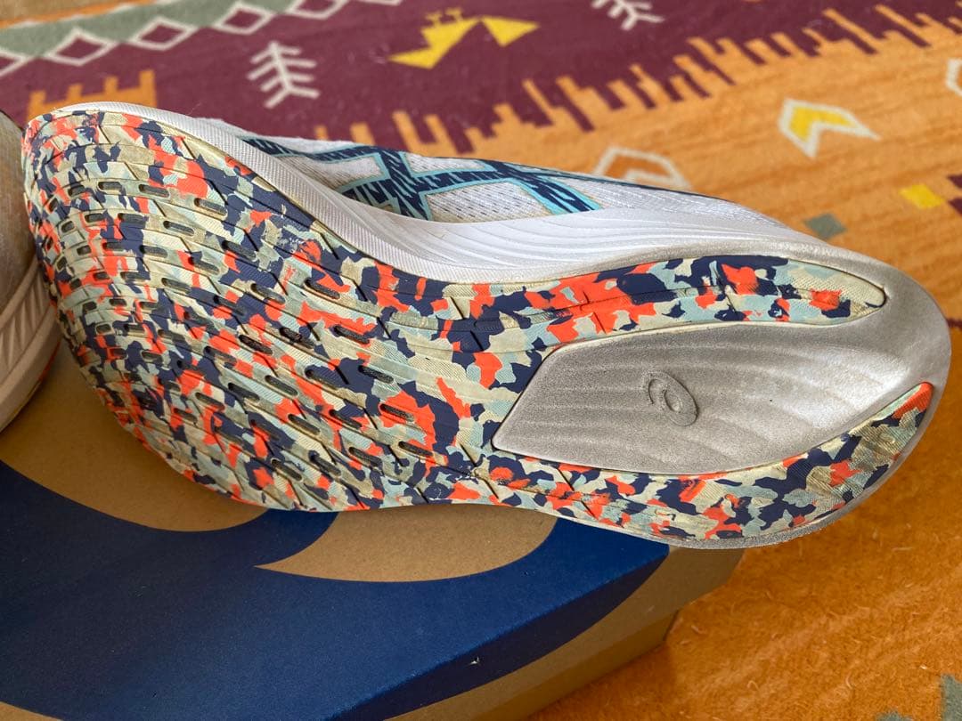 asics マジックスピード　レディース24.0cm