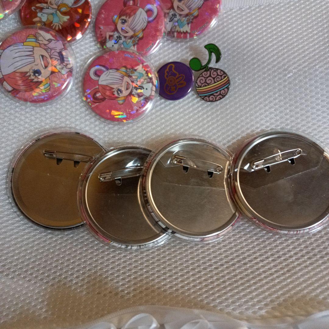 ワンピース ウタ 缶バッチ 16点セット