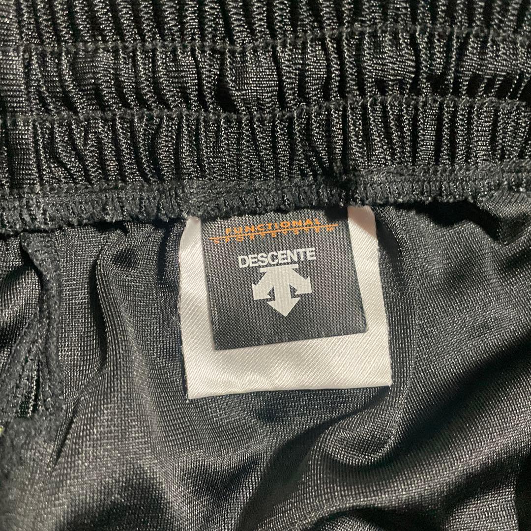 428 デサント　DESCENTE バレーボール　ゲームパンツ　ハーフパンツ