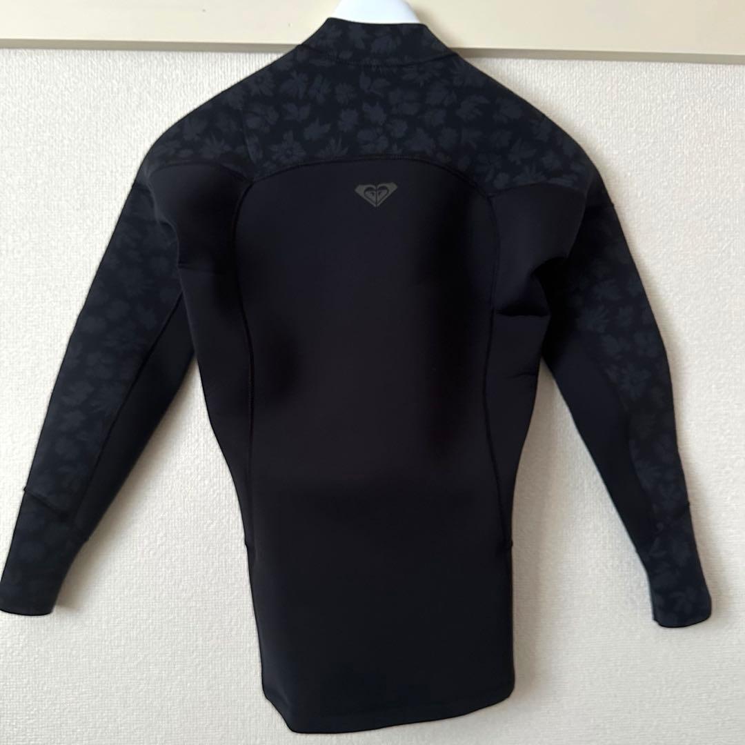 【新品・未使用】ROXY ウォータージャケット2mm/パンツ1mm サイズL