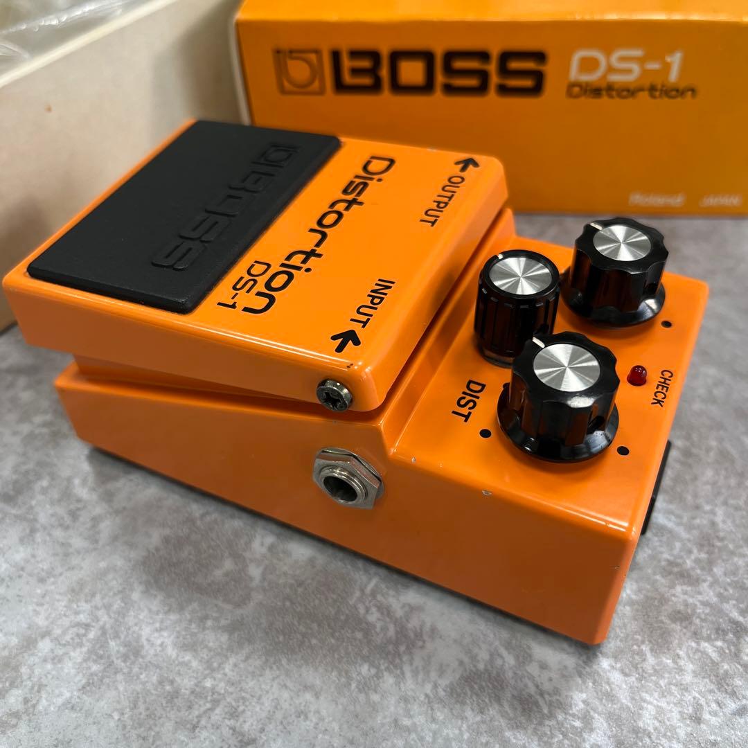 BOSS DS-1 Distortion ディストーションペダル