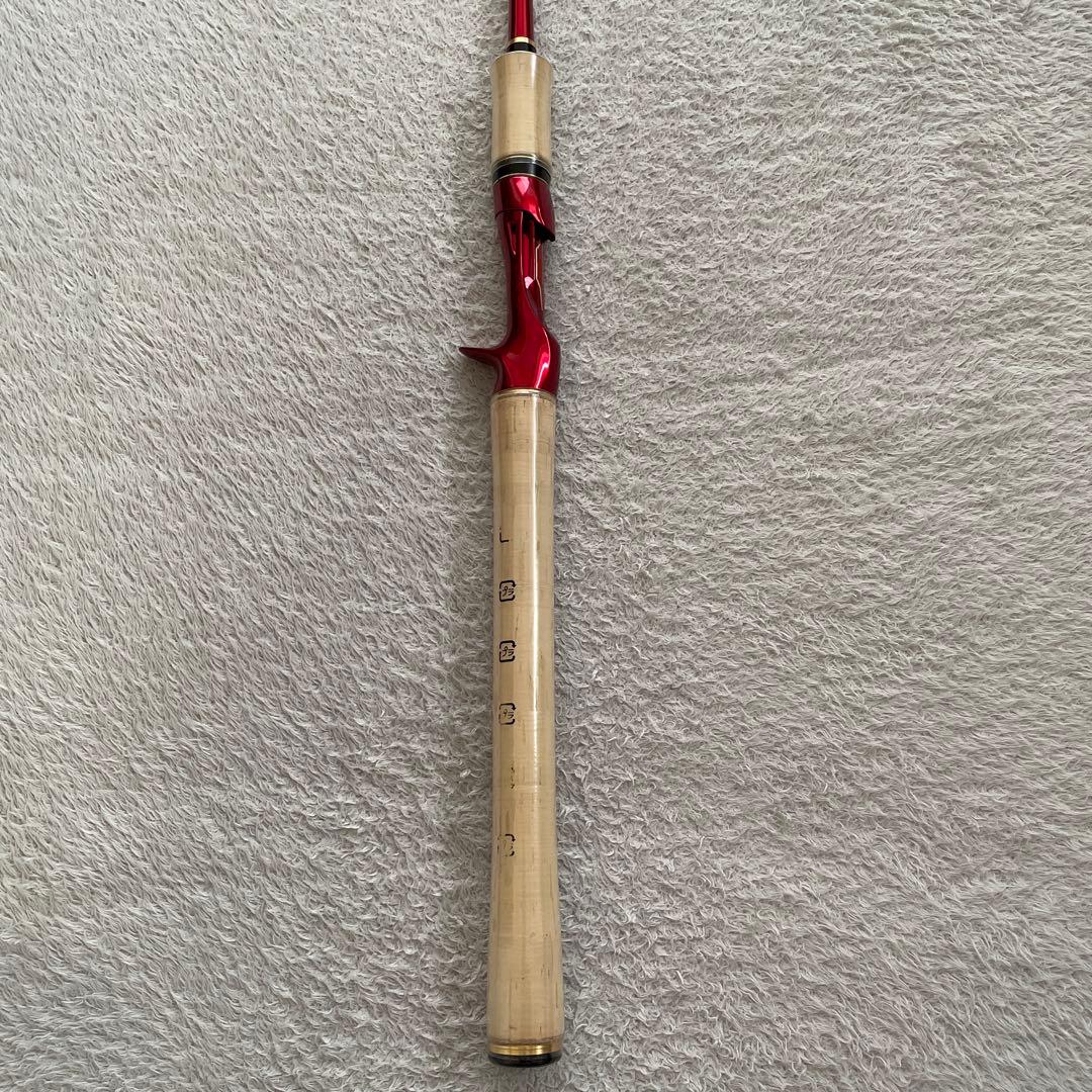 美品　シマノ 18 ワールドシャウラ 1652R-3