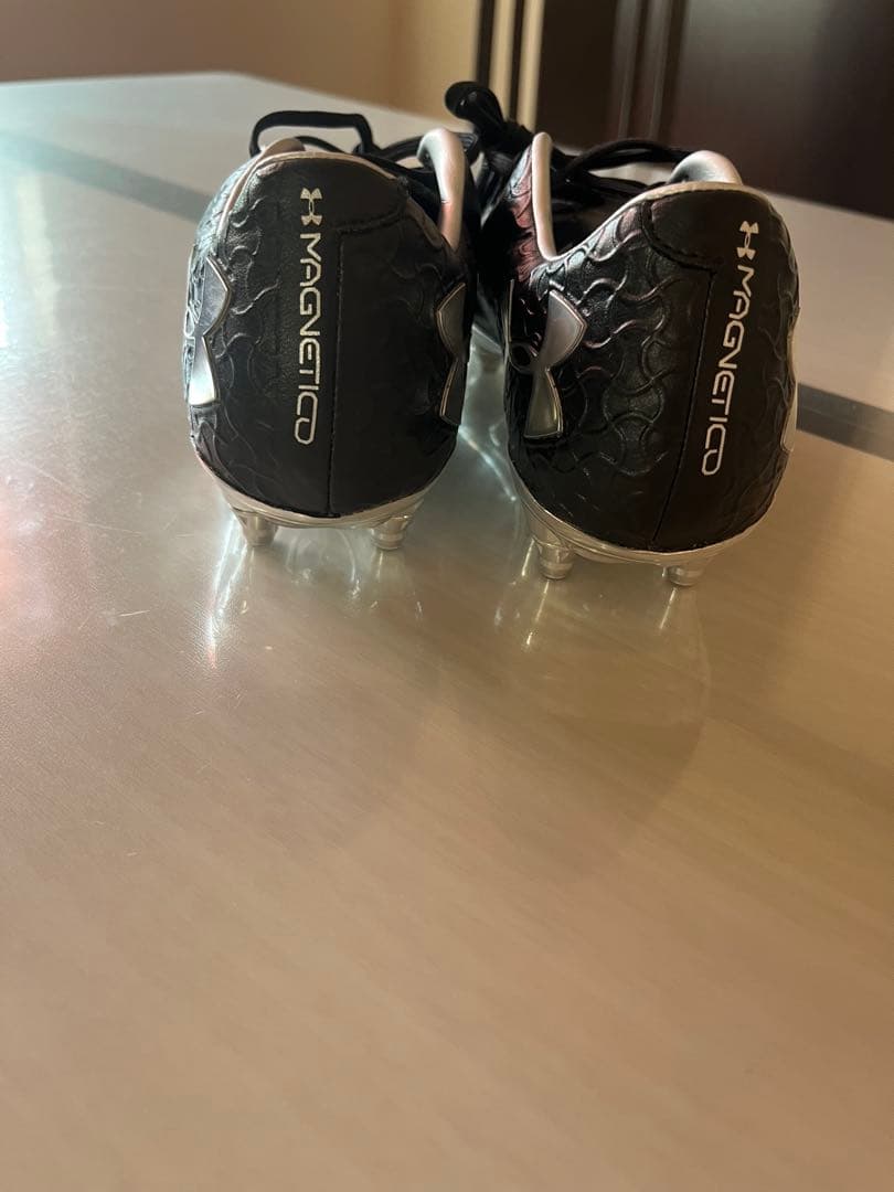⭐️新品　未使用品⭐️ UNDER ARMOURサッカースパイク26㎝