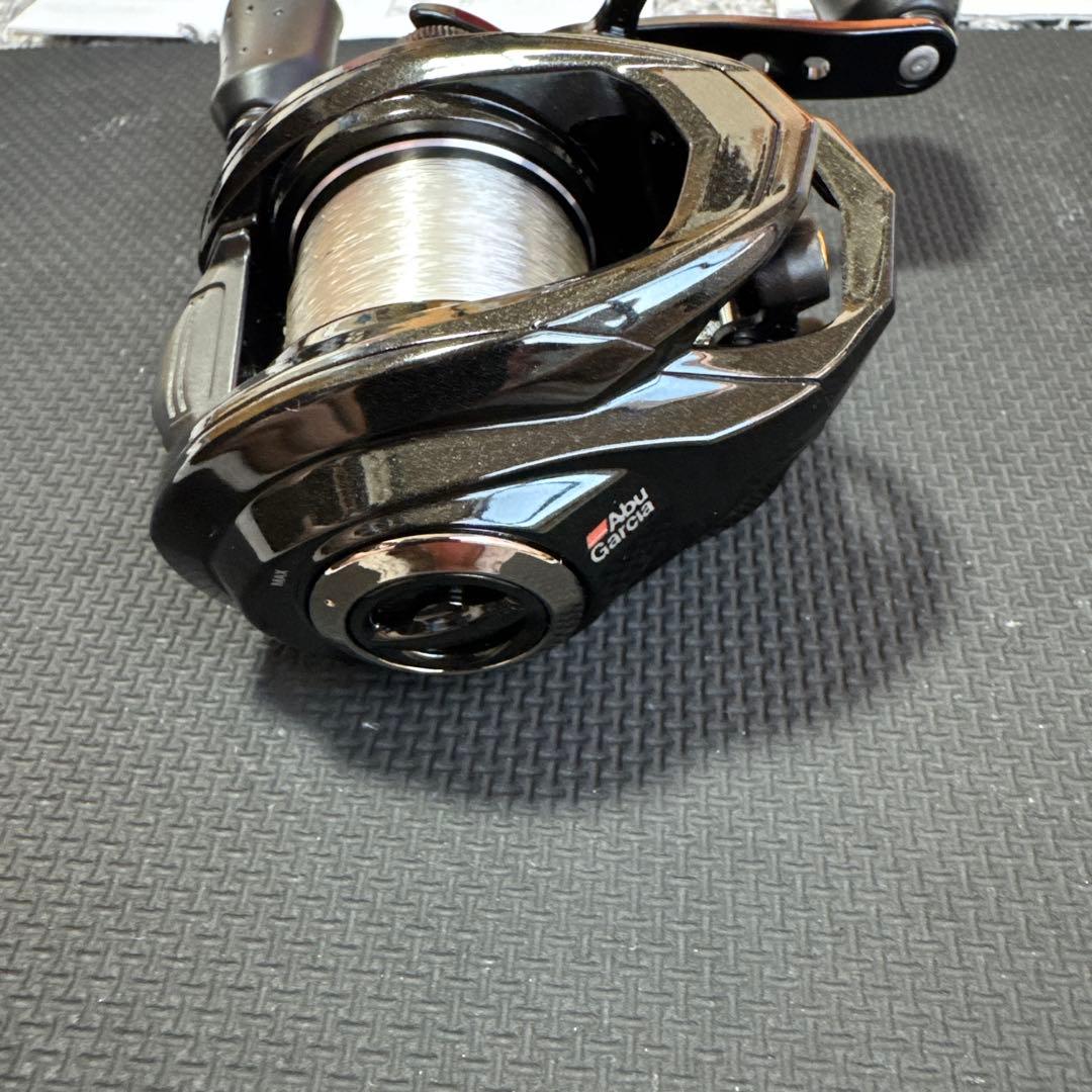 リール Abu Garcia ROXANI 8-L