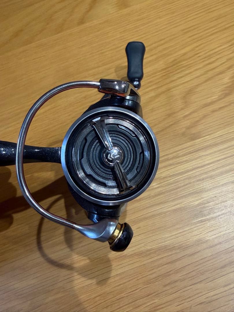 【未使用】ダイワ 月下美人X LT2000S スピニングリール
