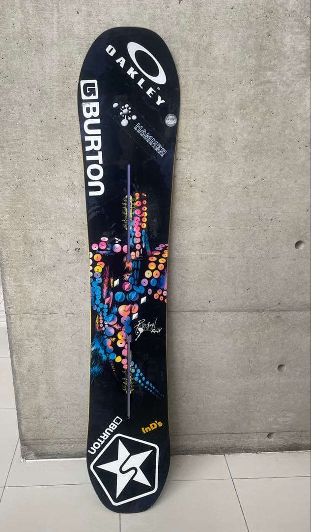 Burton ： dejavu