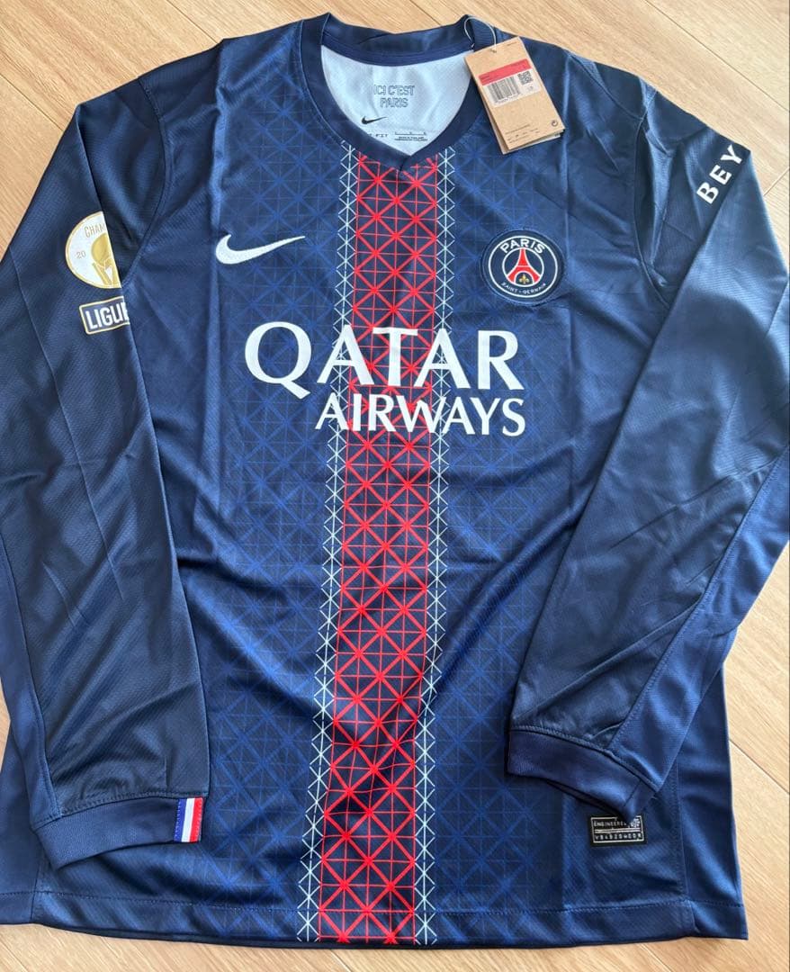 ドロ・フェルナンデス　PSG 25-26 ユニフォーム