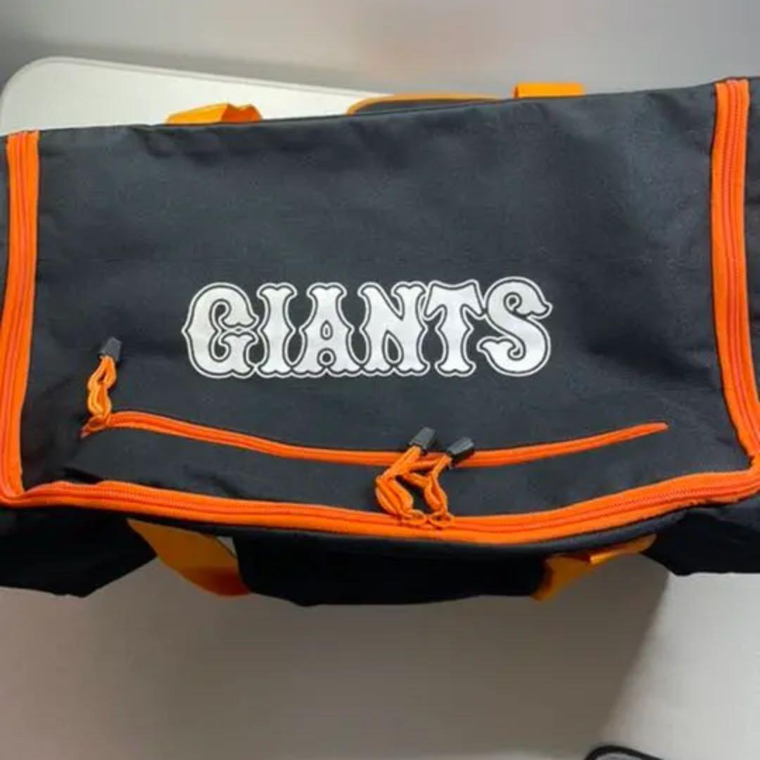 新品 GIANTS ジャイアンツ スポーツバッグ