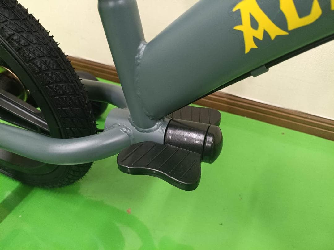 新品未使用 3in1 子供自転車 キックバイク 14インチ GRAY色
