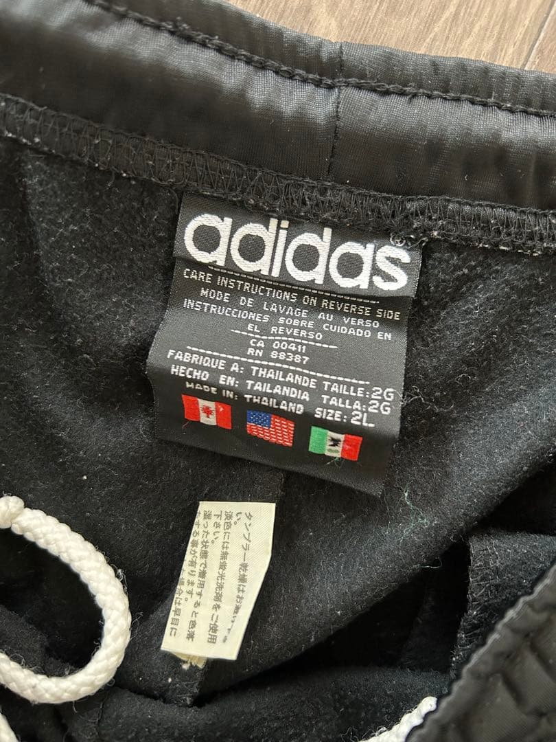 adidas トラックパンツ 黒 90s XL