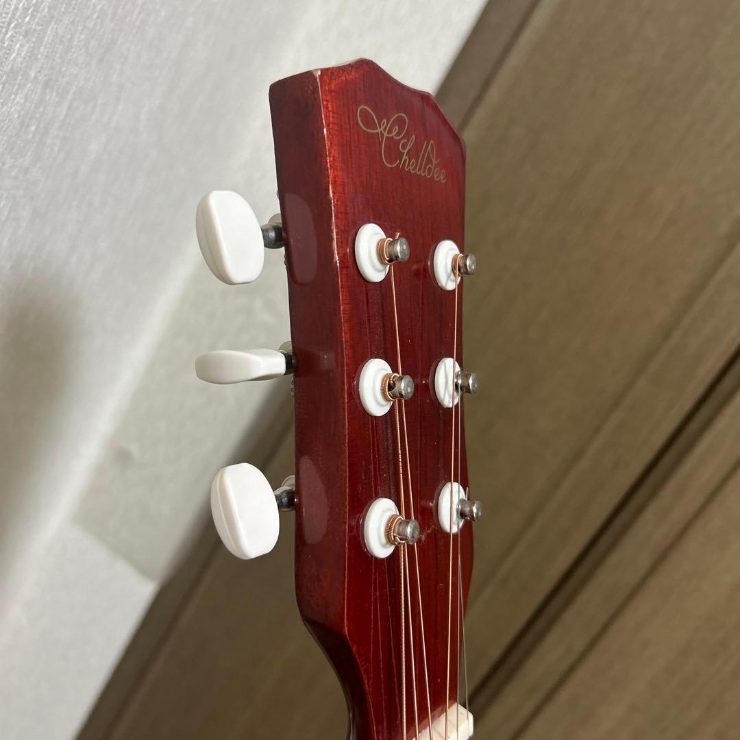 chellbeeアコースティックギター