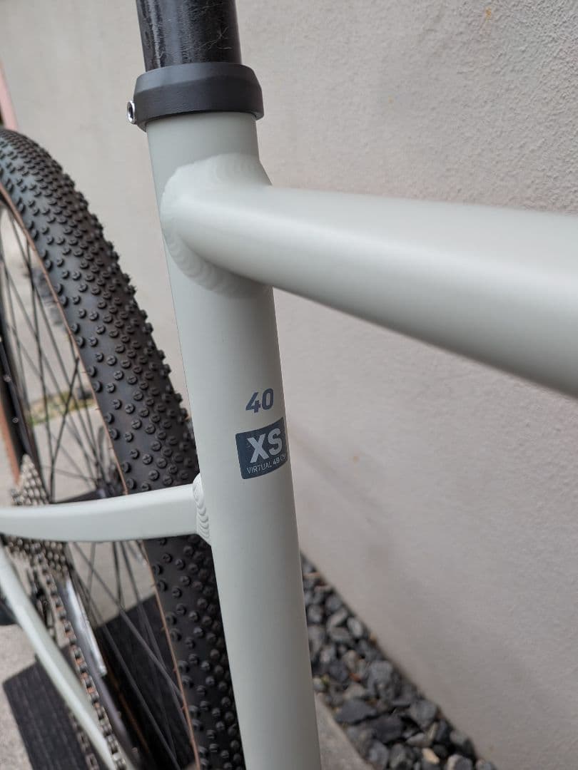 新品未使用 SCOTT SPEEDSTER GRAVEL 40 EQ 2025