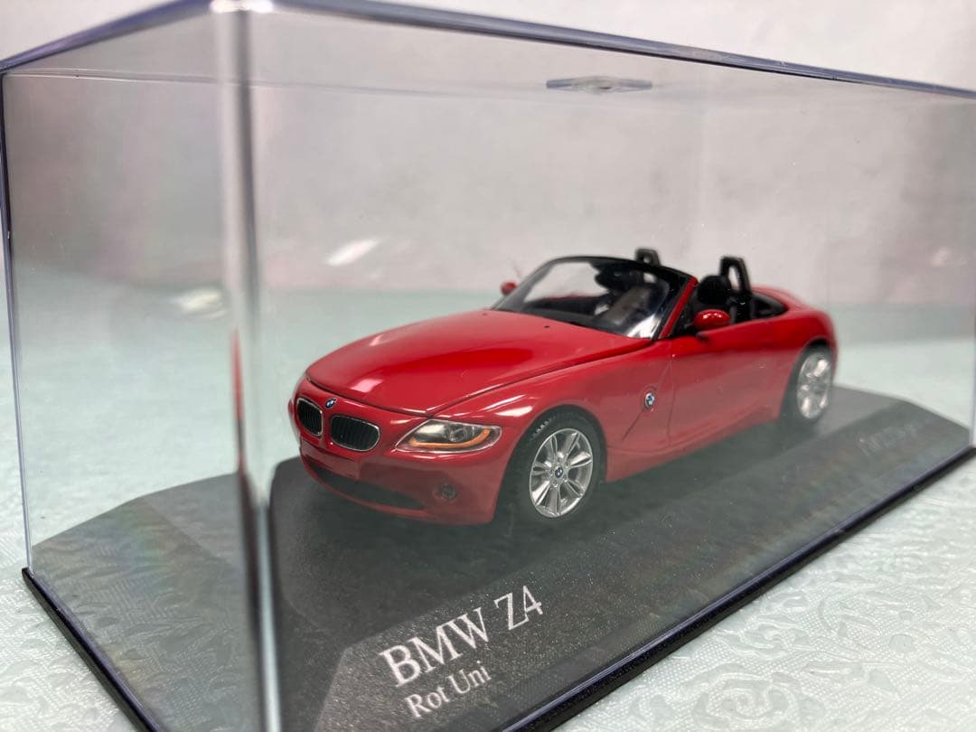 ミニチャンプス　 Z4 2002年　レッド