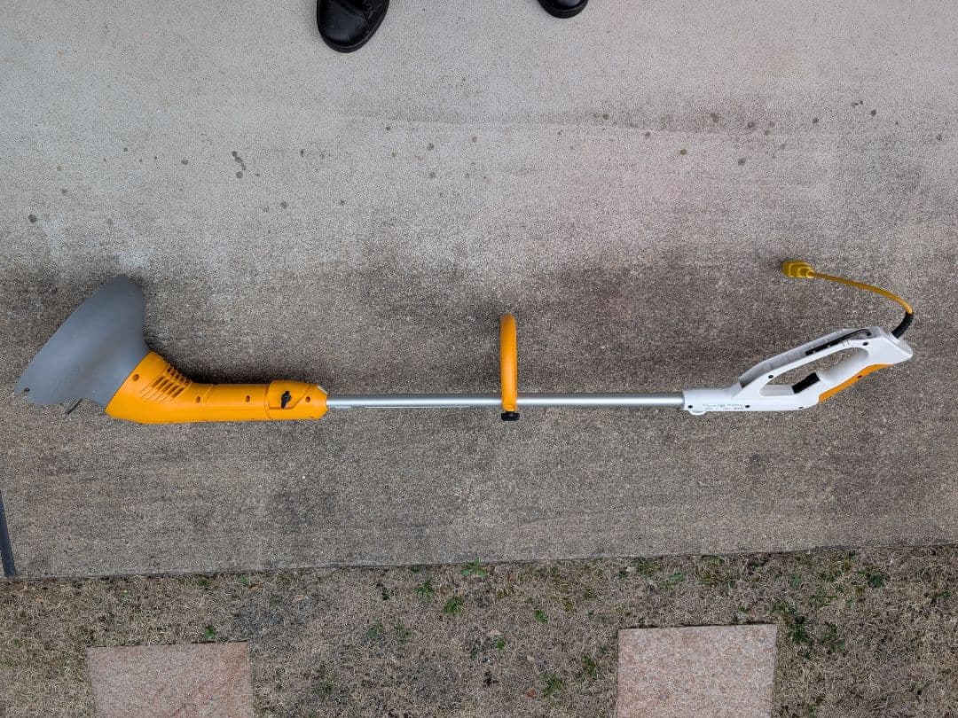 RYOBI 電動芝刈り機 AK-3710