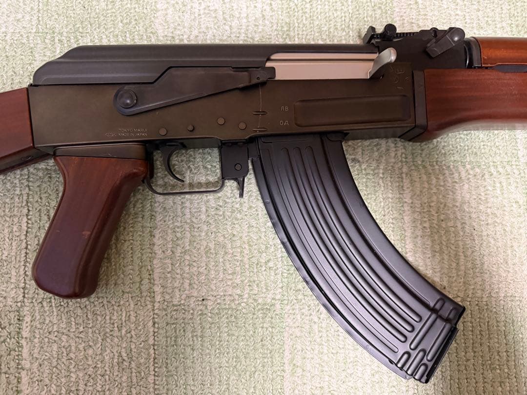 【値引き交渉お断り】東京マルイ AK47 次世代 元箱無し オマケ付き