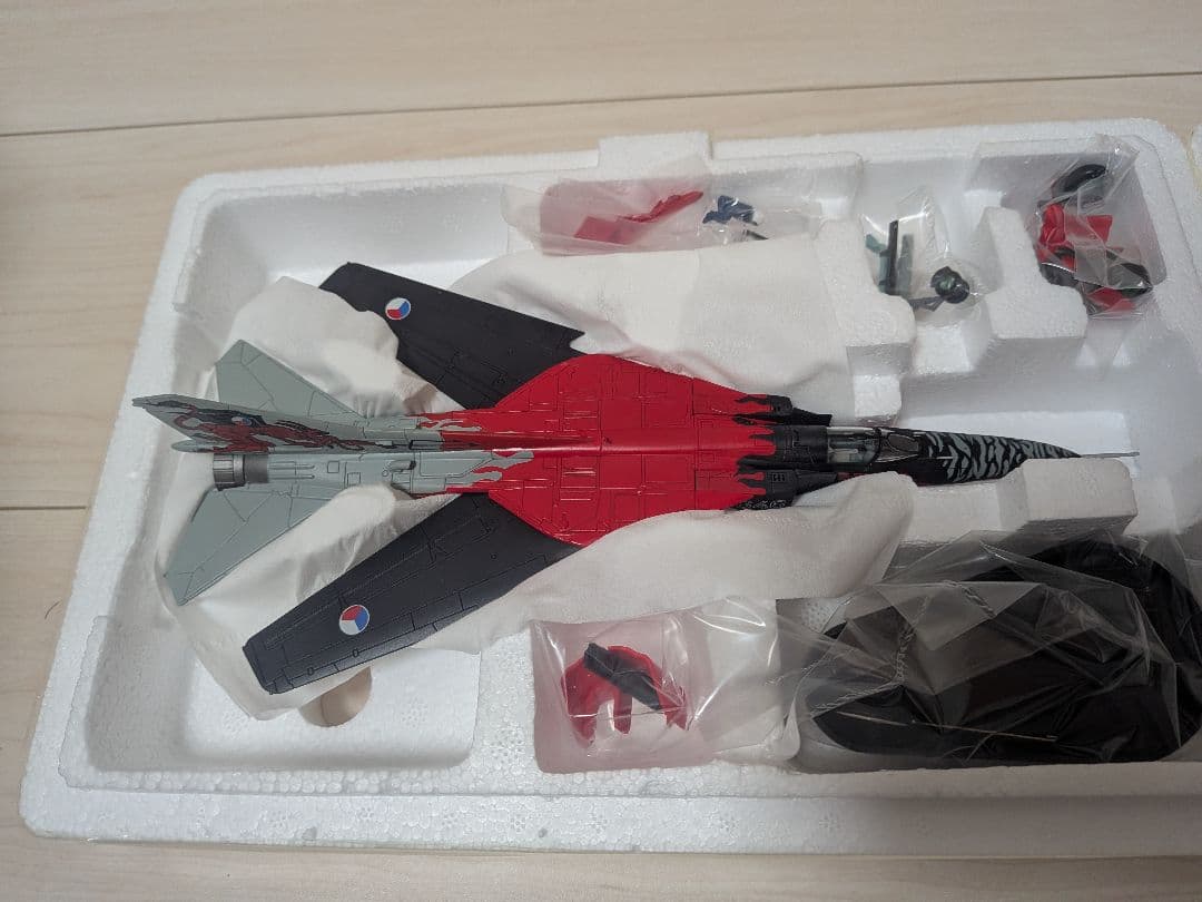 MiG-23 Flogger 1/72 ダイキャストモデル
