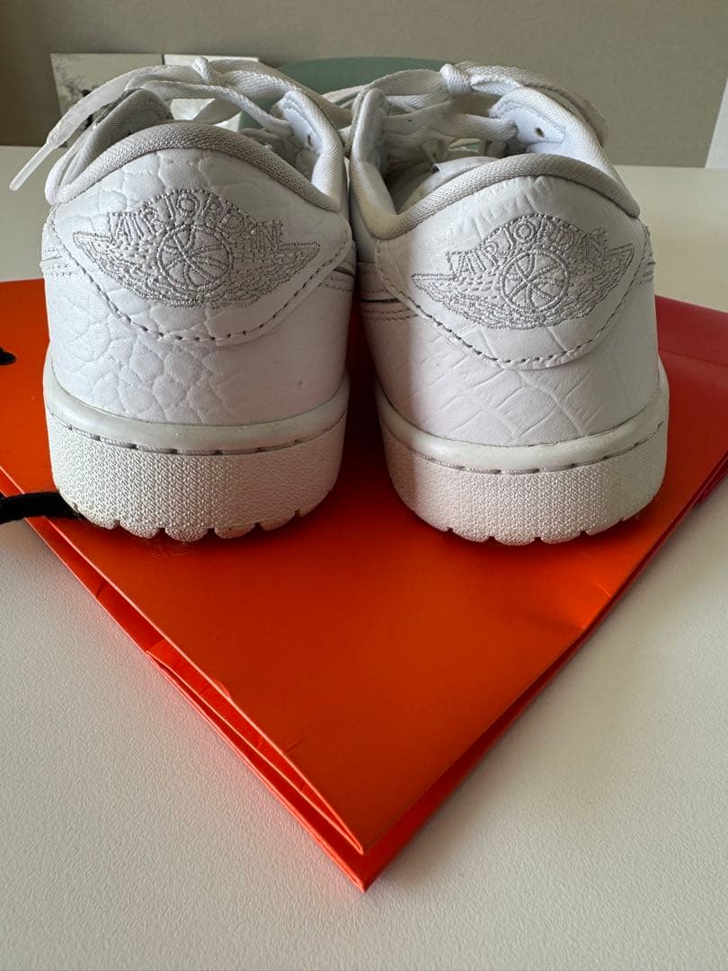 Jordan ホワイト スニーカー