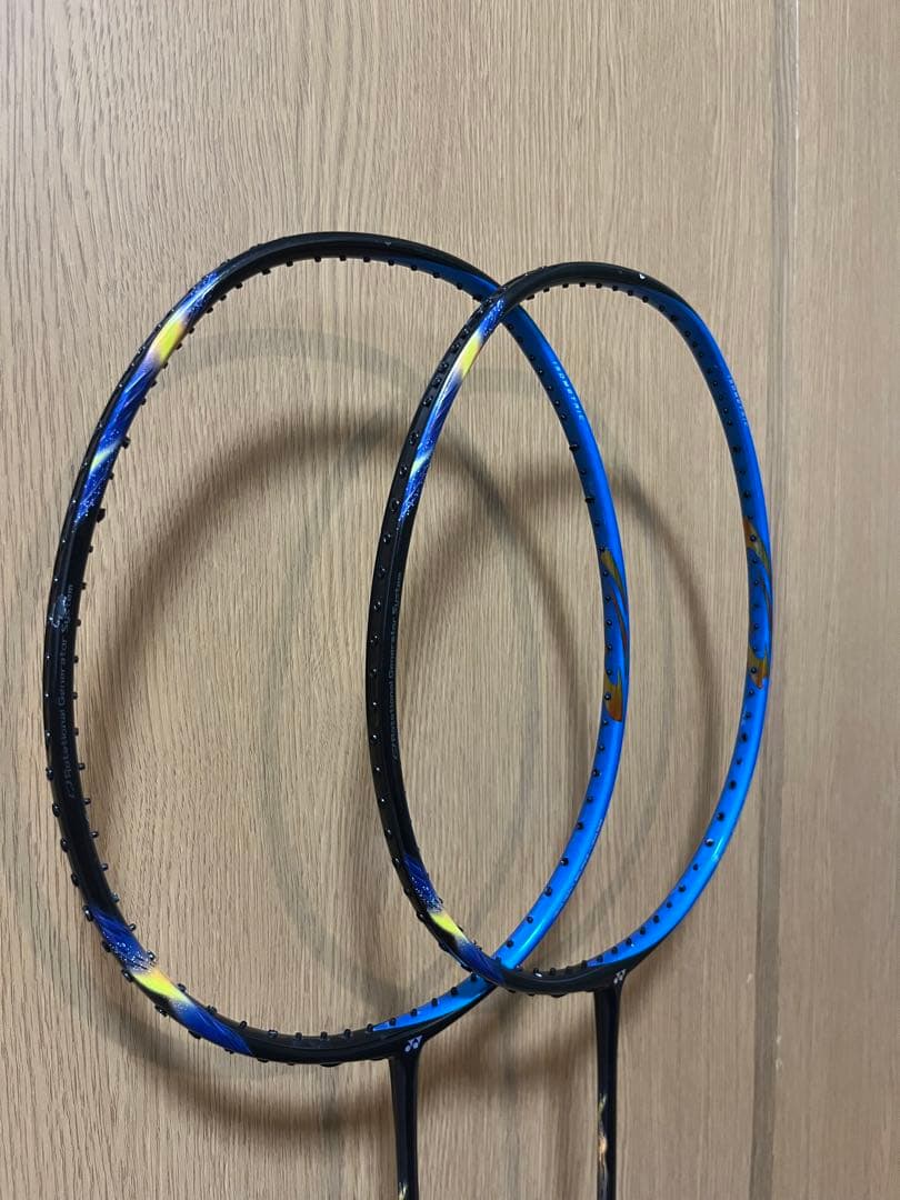 アストロクス77 ASTROX 77 3UG5 2本 バドミントン　ラケット