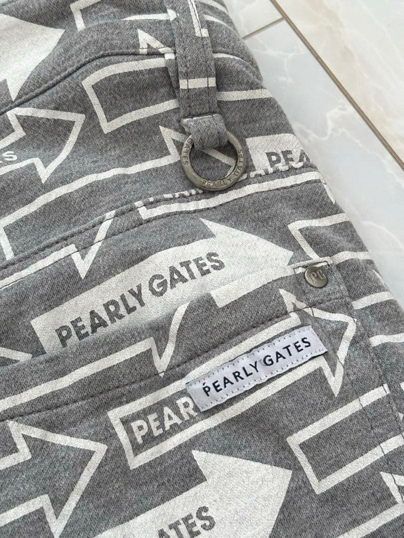 美品　PEARLY GATES ゴルフパンツ　4 総ロゴ　ライトグレー×ホワイト