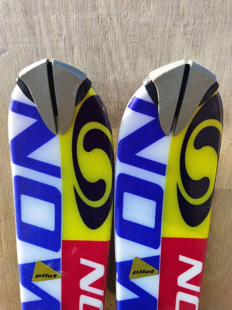 くろやん　サロモン　Salomon Pilot DEMO 8 3V スキー