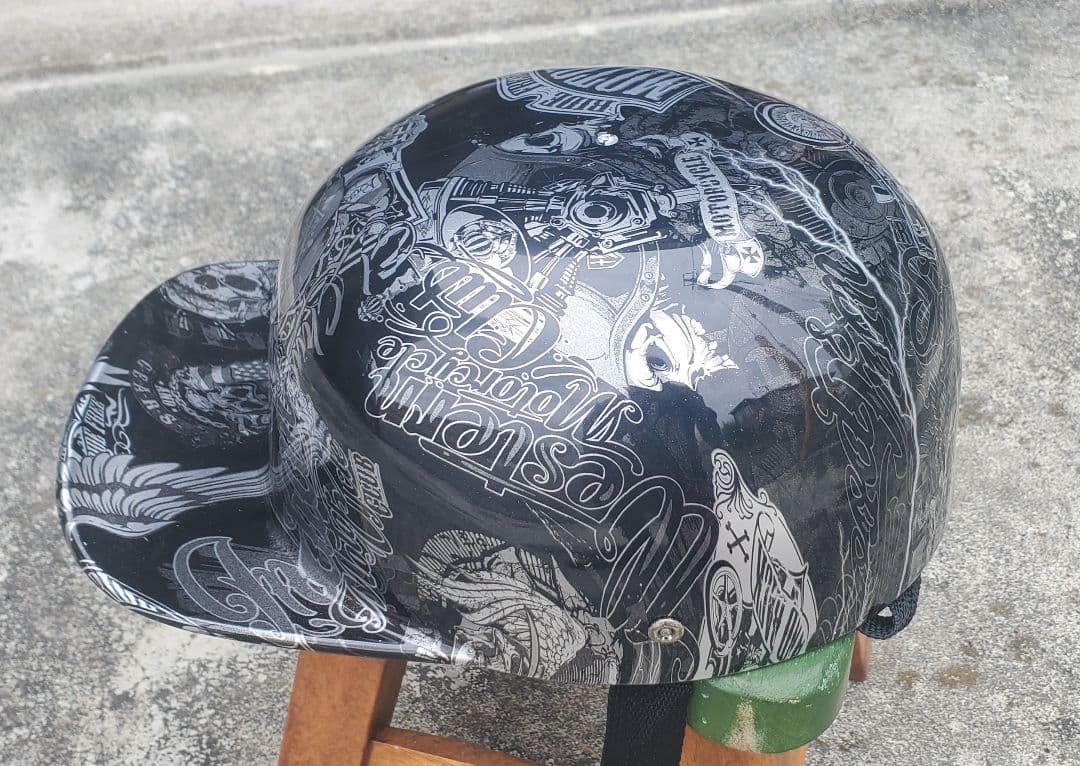 ストリート系グラフィックヘルメットバイク ハーレー サイズ大きめ