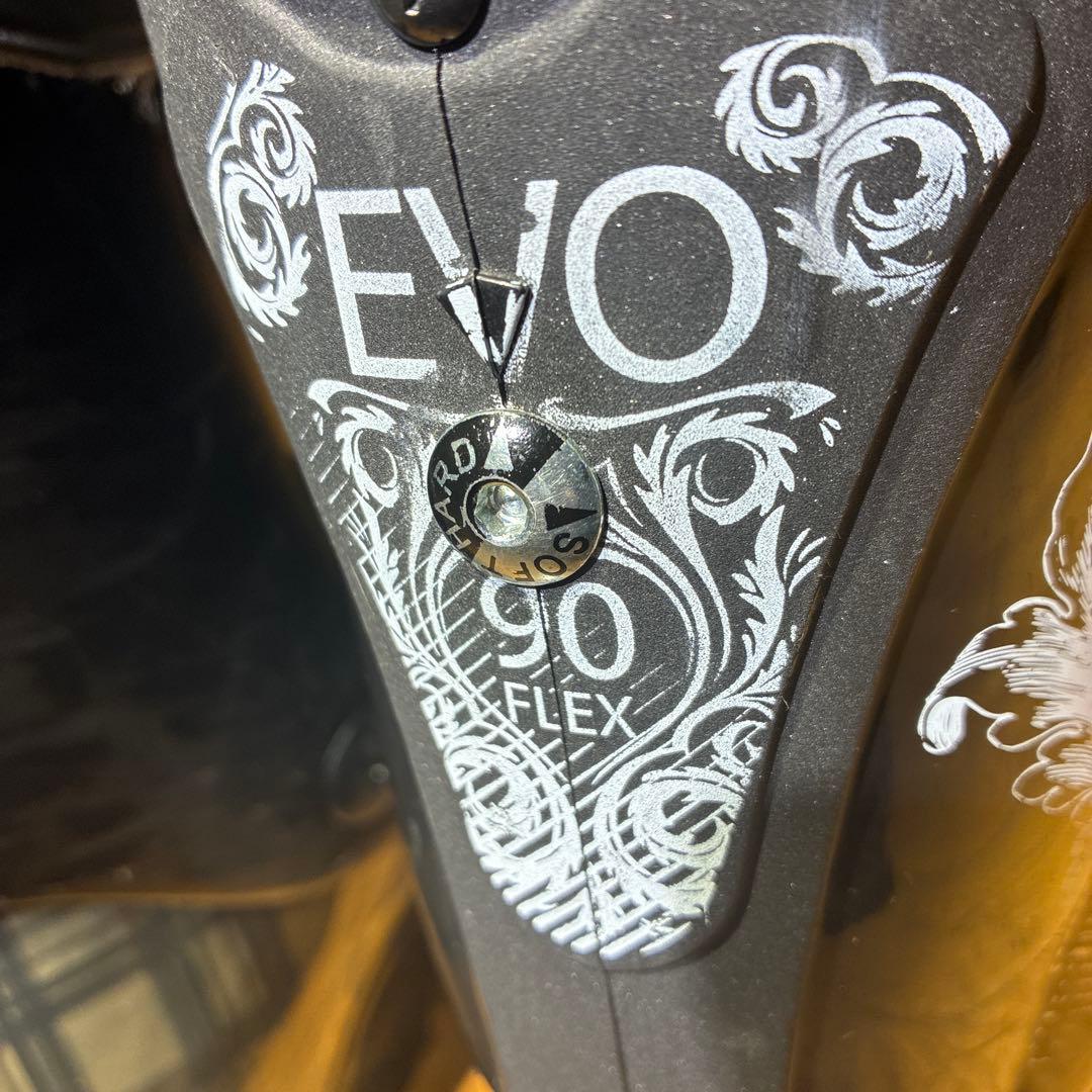 【値下げ】ROXAロクサEVO90 26.0-26.5cm 初中級者向け