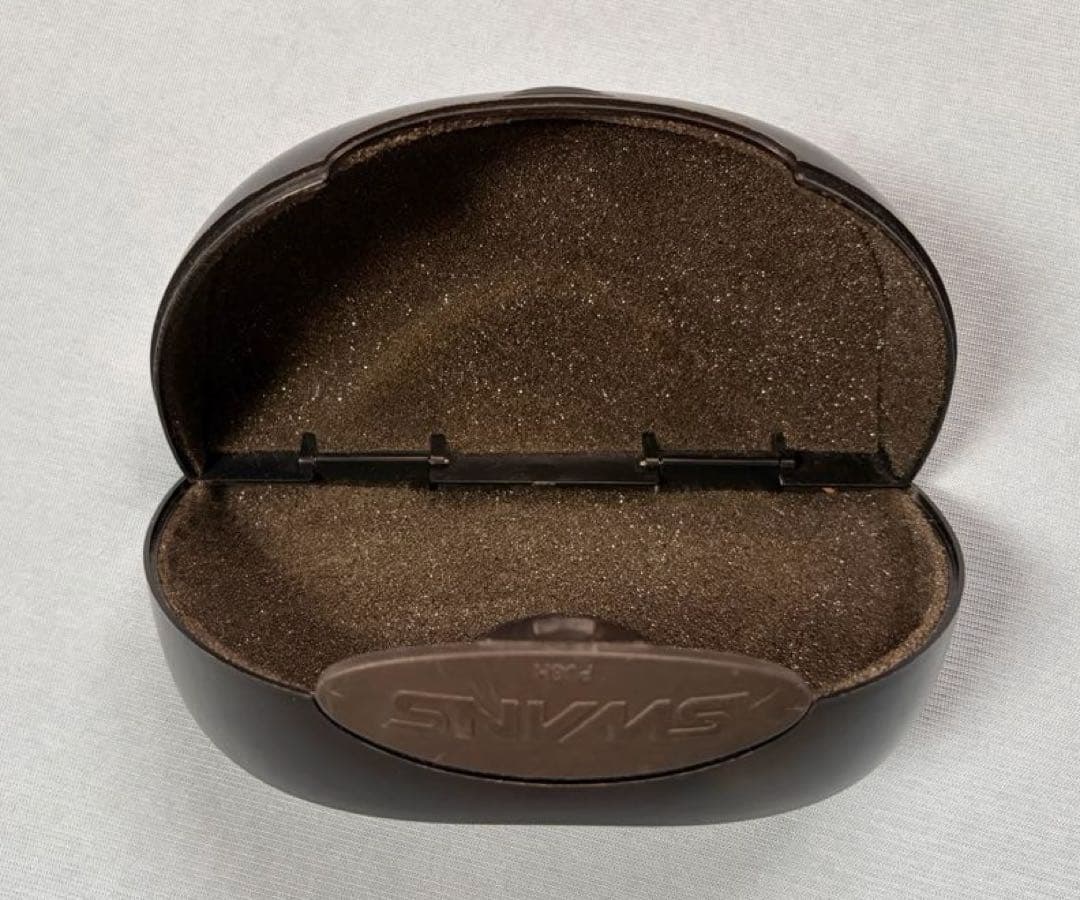 『ノーズパッド・イヤーソック新品』　SWANS スポーツサングラス