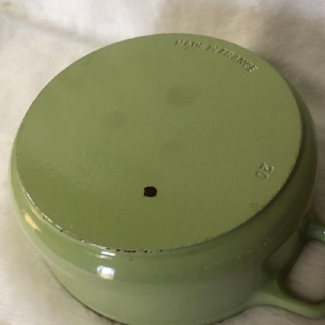 CHASSEUR シャスール　ピスタチオグリーン　ホーロー鍋　両手鍋　20cm
