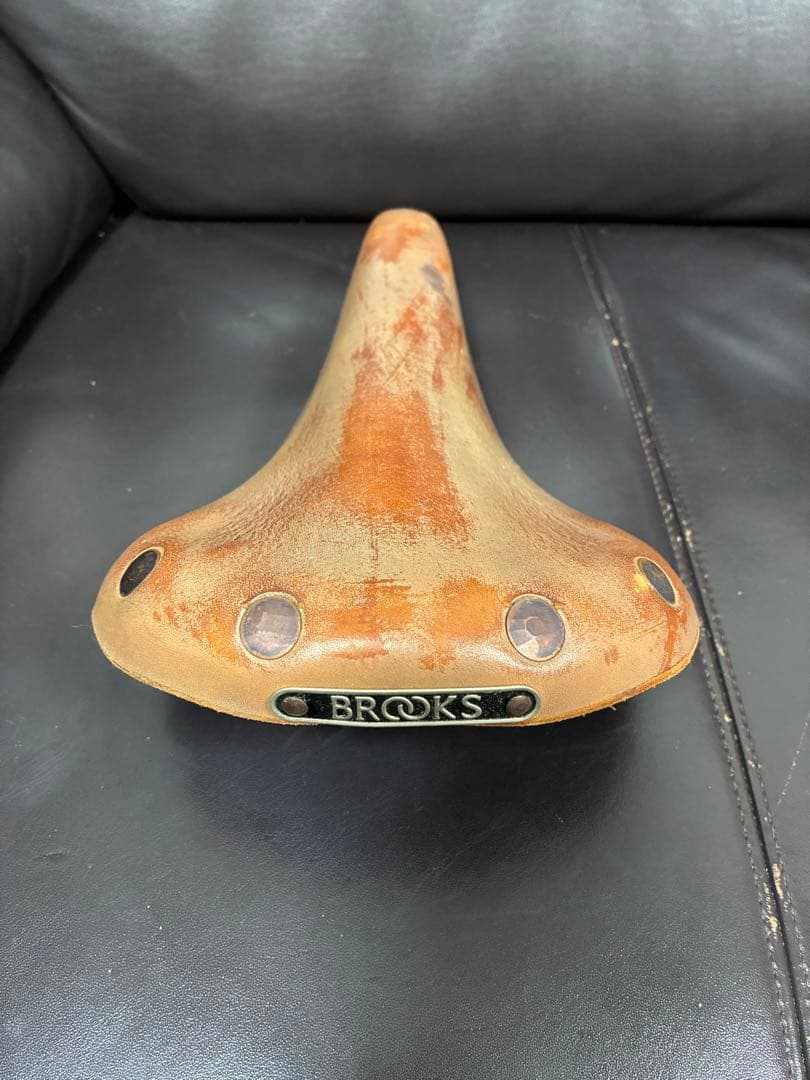 Brooks Colt ブラウンレザーサドル