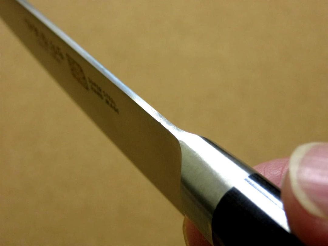 関の刃物 ペティナイフ120mm 伊勢屋治平 口金黒パッカー 果物包丁 小型両刃