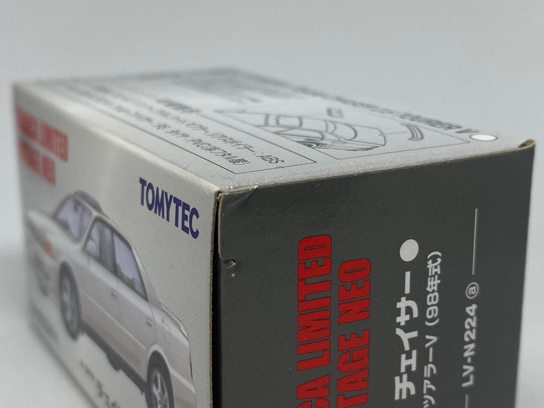 トミカリミテッドヴィンテージ 1/64 トヨタ チェイサー ツアラーV