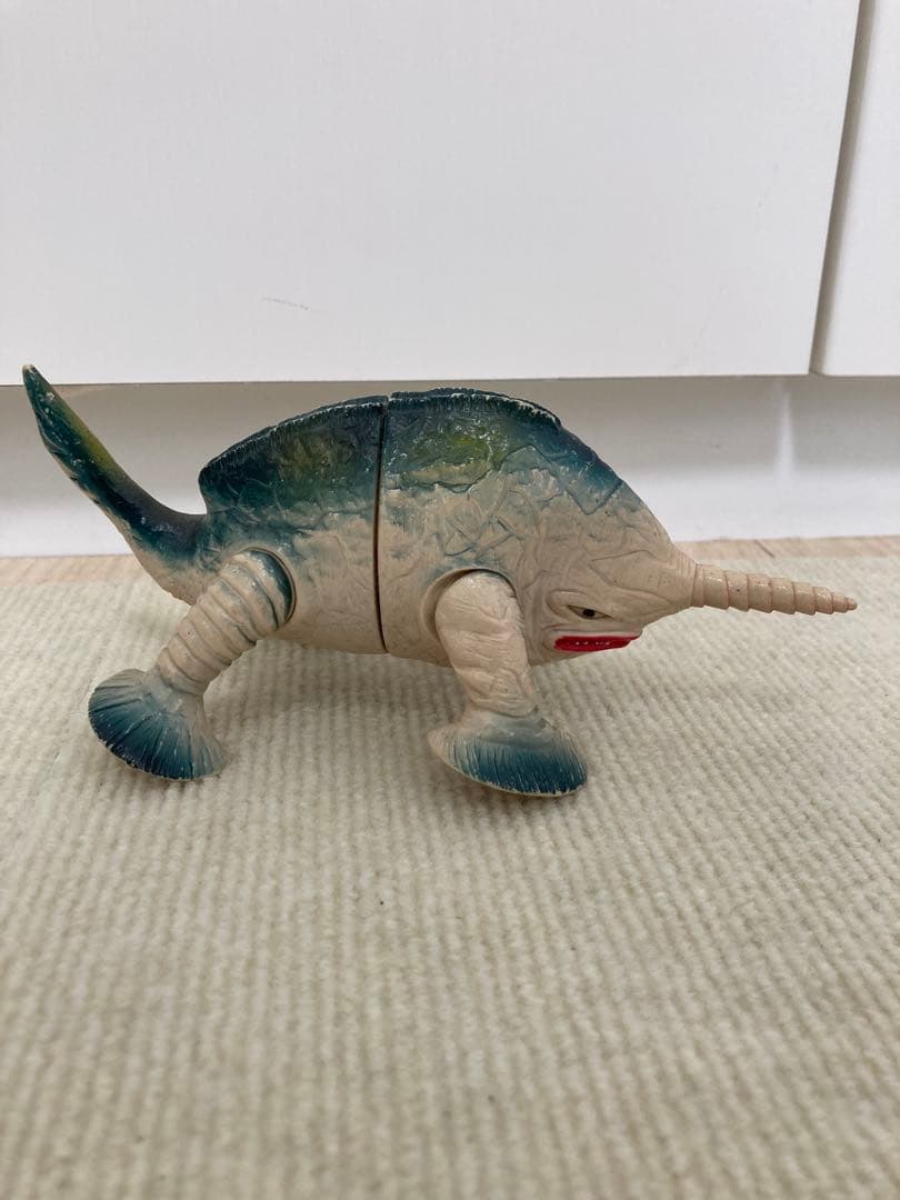 グビラ　ウルトラマン怪獣　レア