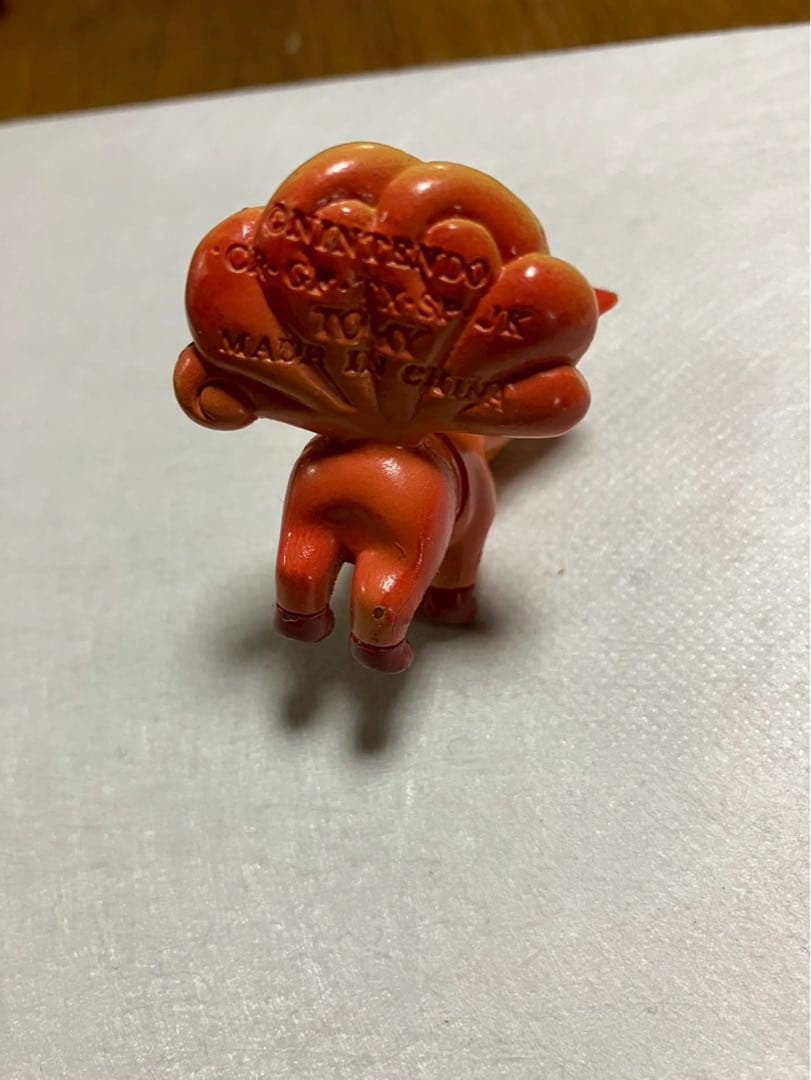 希少　顔違い　TOMY製 ポケモン モンスターコレクション 初期　ロコン