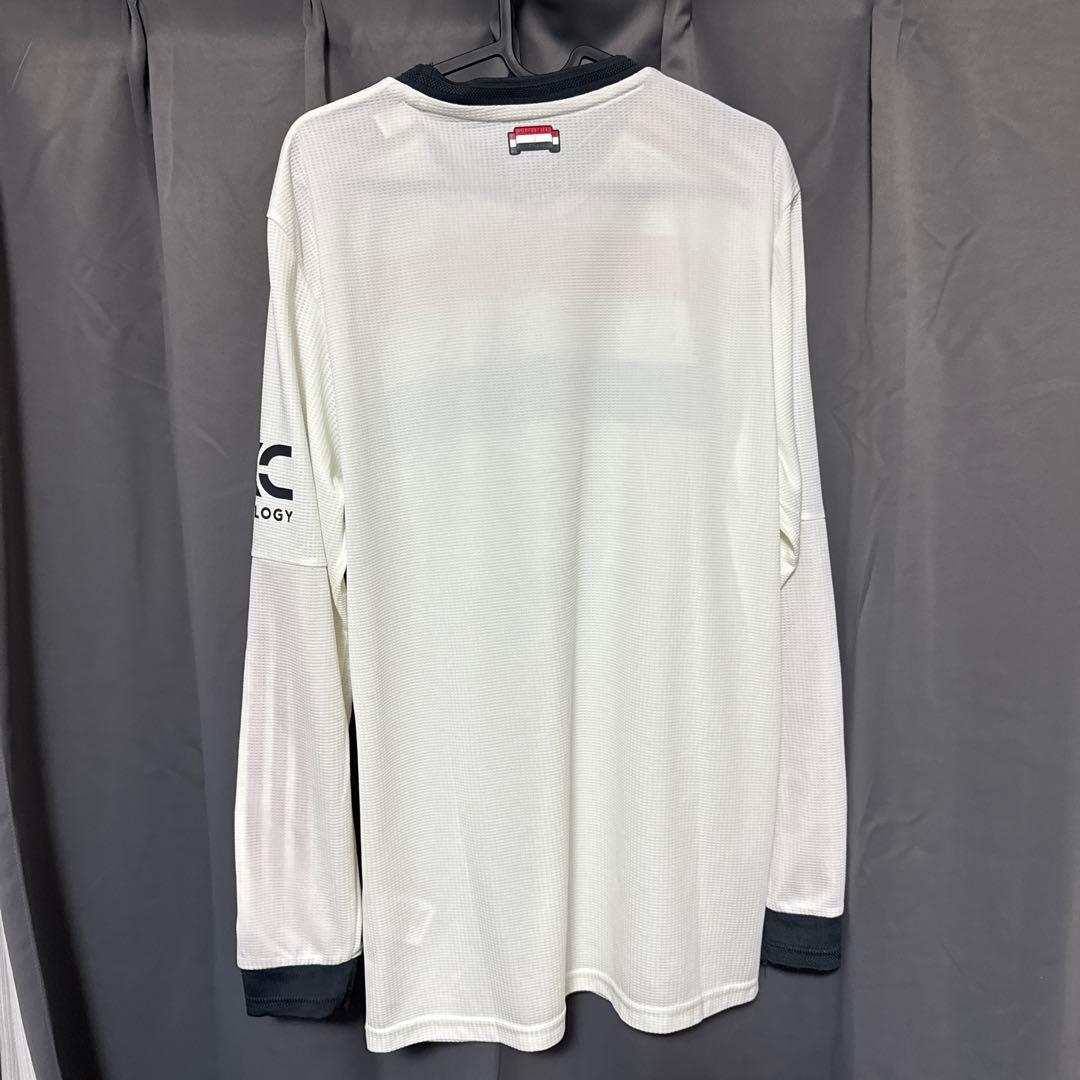 adidas マンチェスターユナイテッド　アウェーユニフォーム