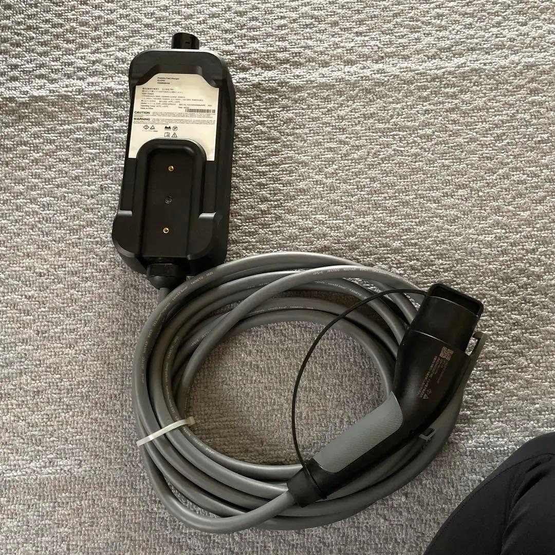 【新品・未使用】純正 EV充電ケーブル（家庭用）
