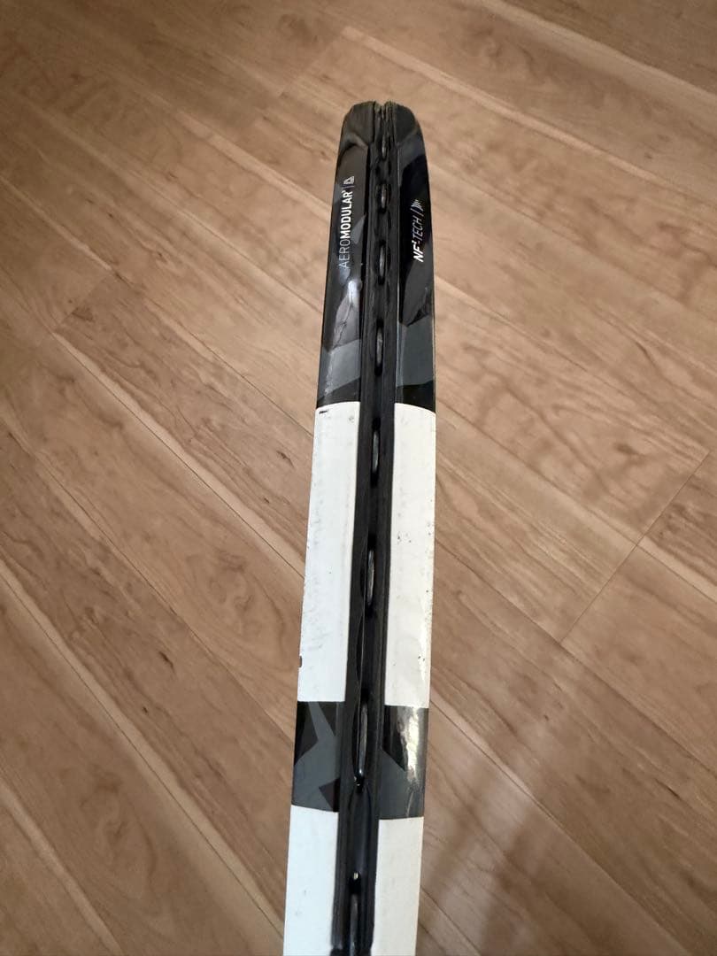 Babolat ピュアアエロ テニスラケット 300g