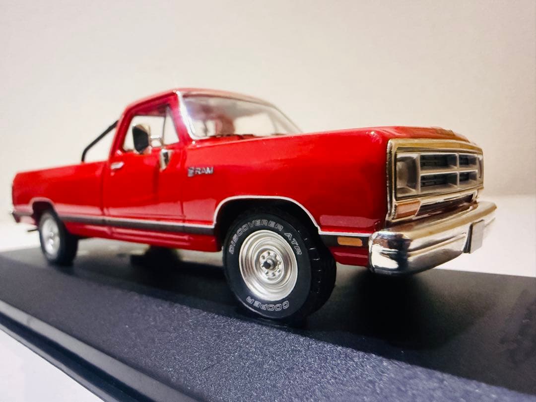 PremiumXプレミアム/'87 Dodgeダッジ Ramラム 赤 1/43