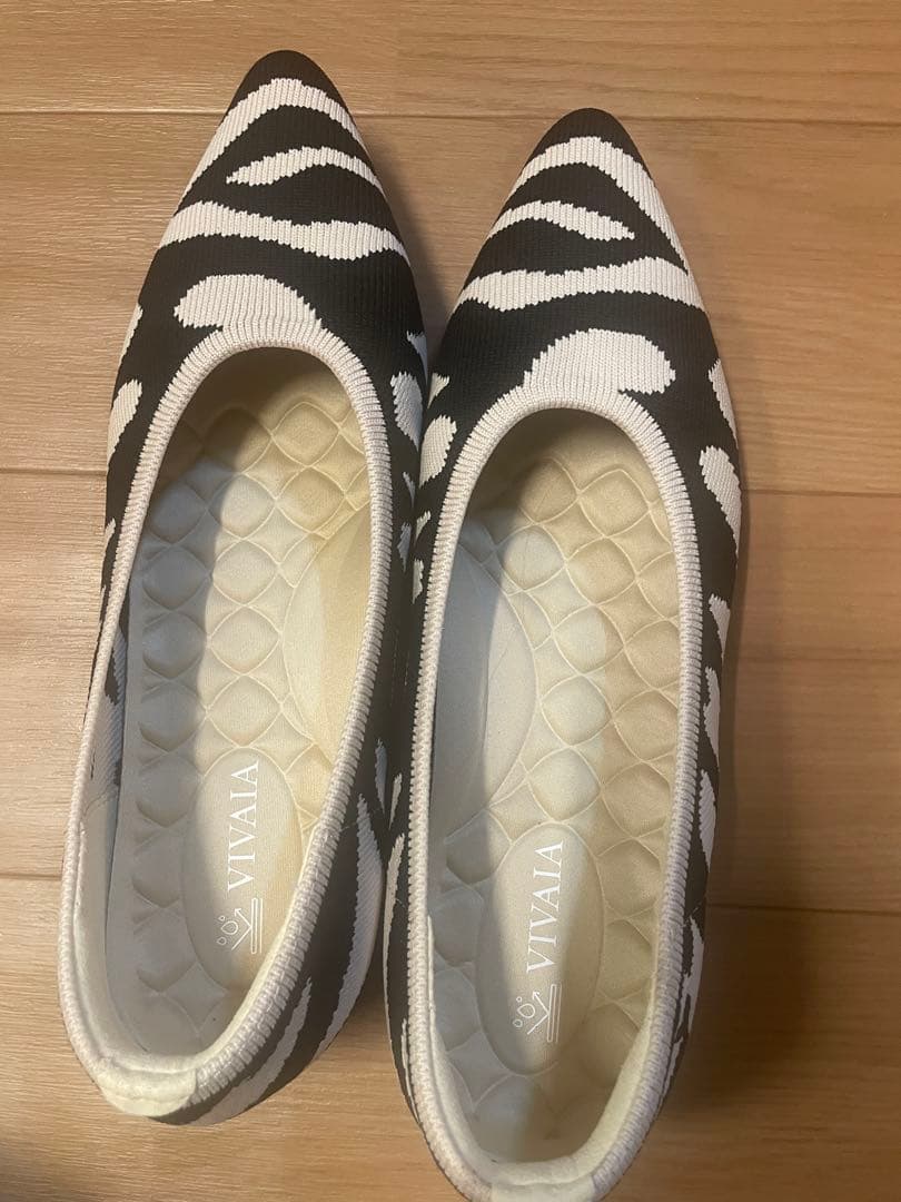 VIVAIA 37 ヴィヴァイア　フラットシューズ